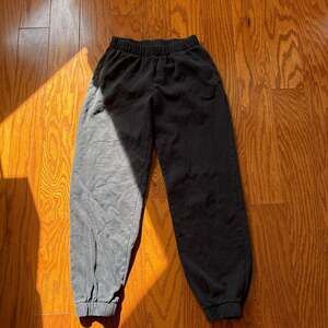 Brandy Melville Rose/Anastasia Washed Black Sweatpants